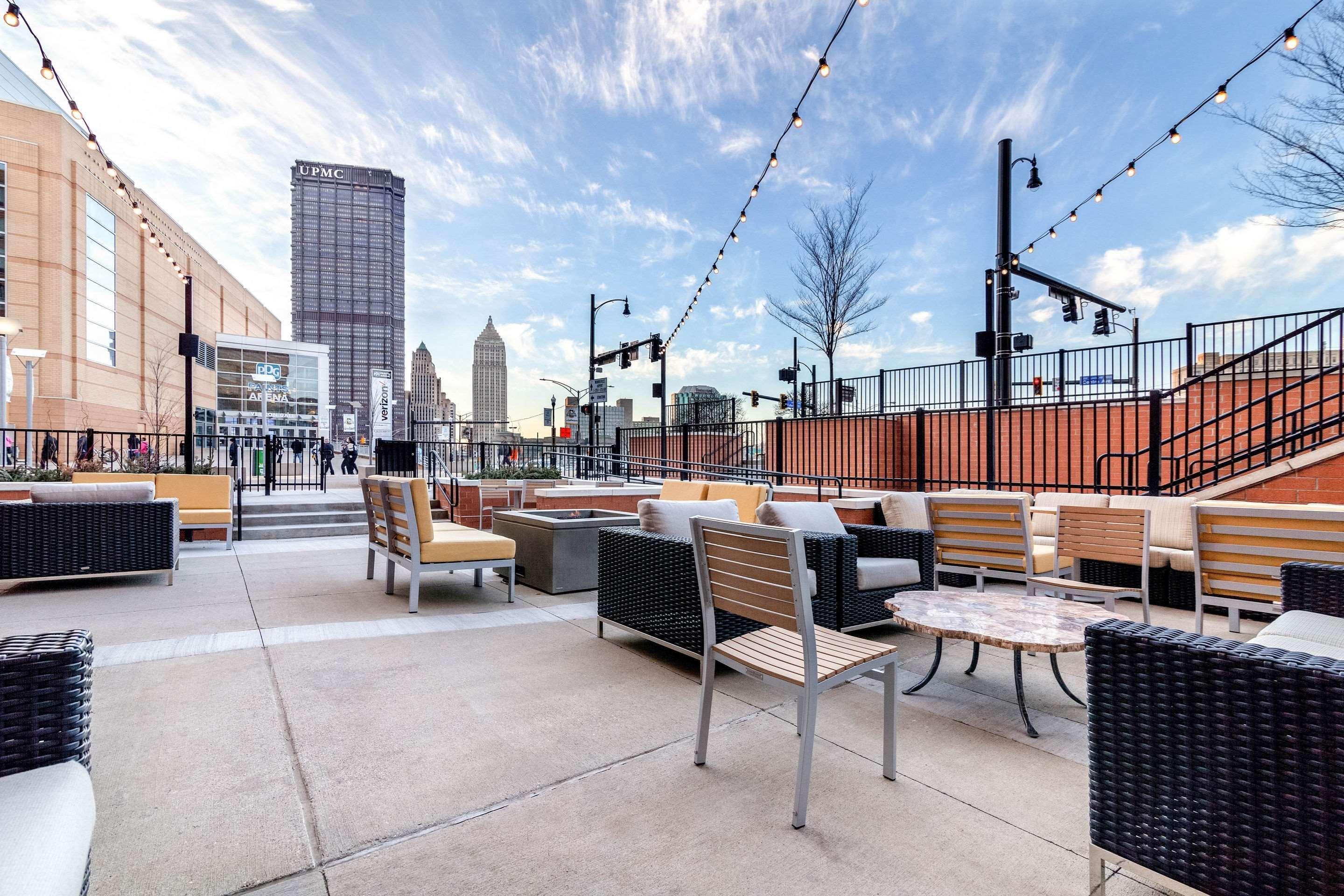 Cambria Hotel Pittsburgh - Downtown Екстериор снимка