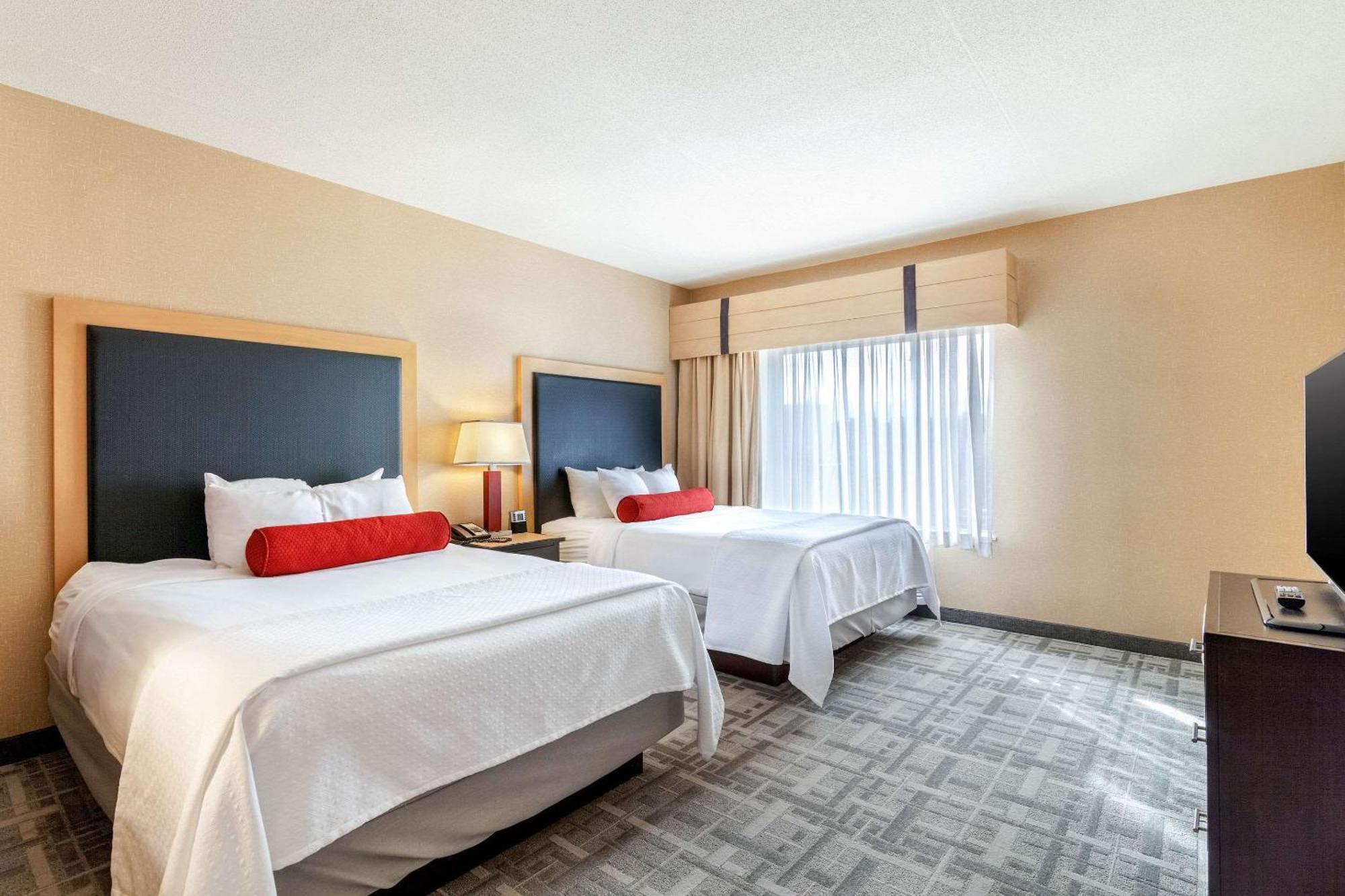 Cambria Hotel Pittsburgh - Downtown Екстериор снимка