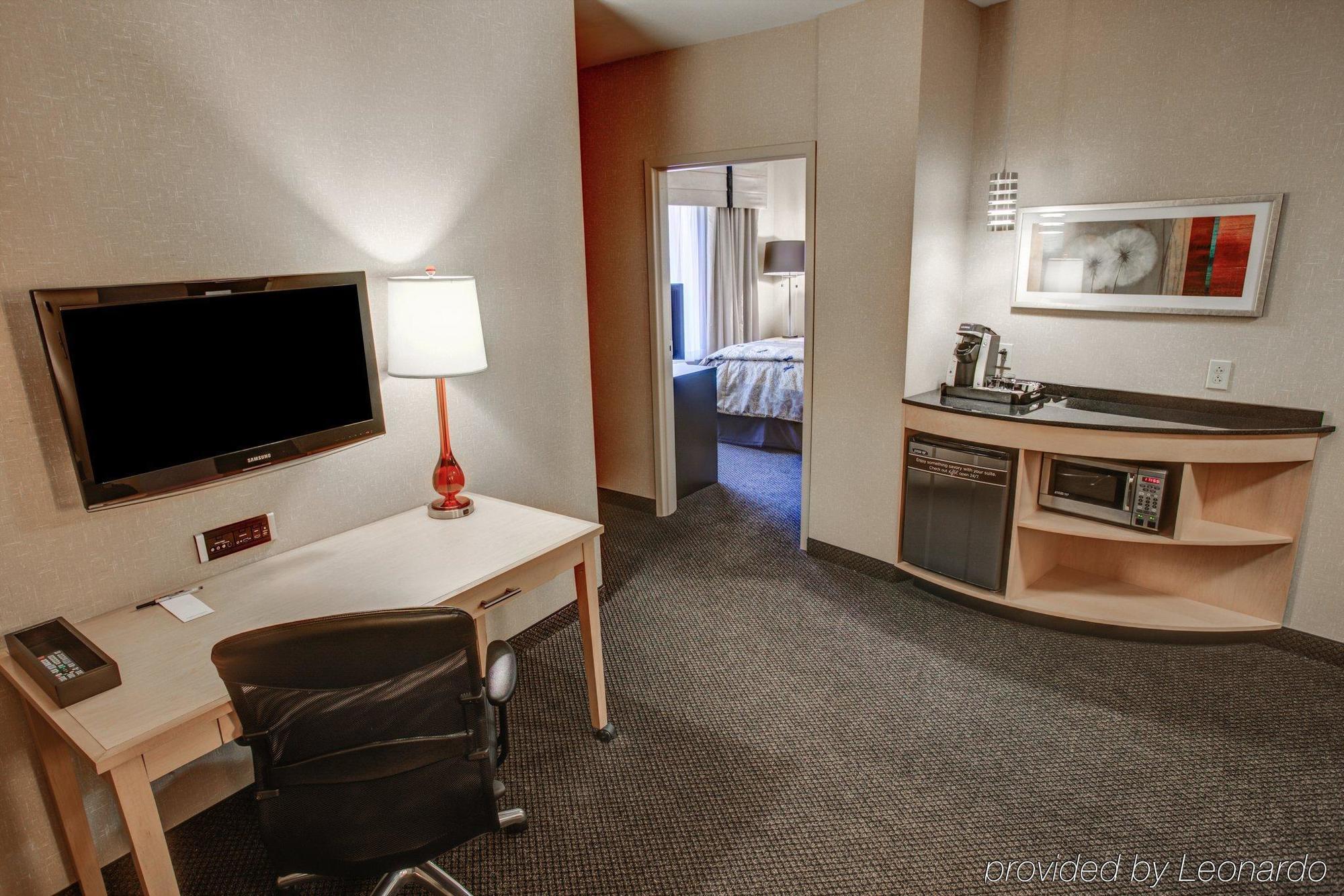 Cambria Hotel Pittsburgh - Downtown Екстериор снимка
