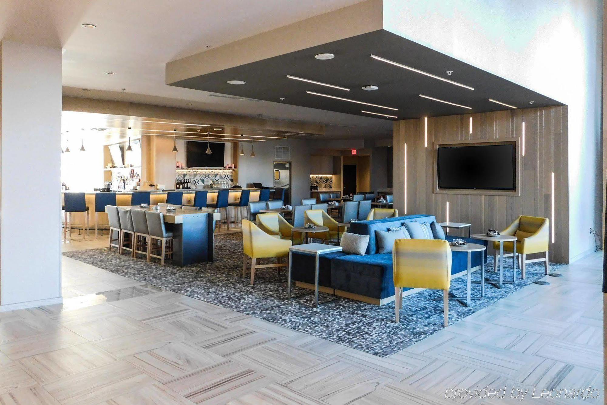 Cambria Hotel Pittsburgh - Downtown Екстериор снимка